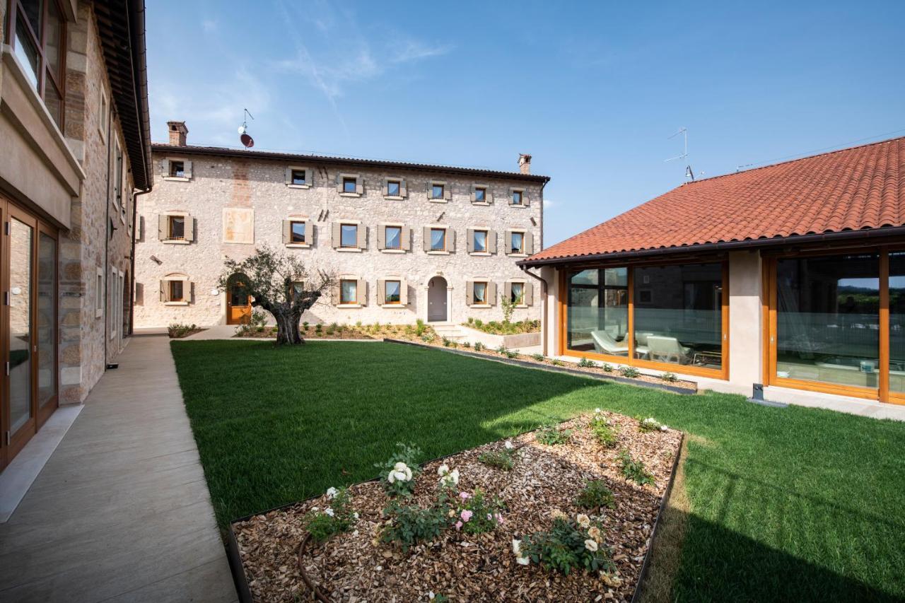 Magari Estates Boutique Hotel Colognola ai Colli Luaran gambar
