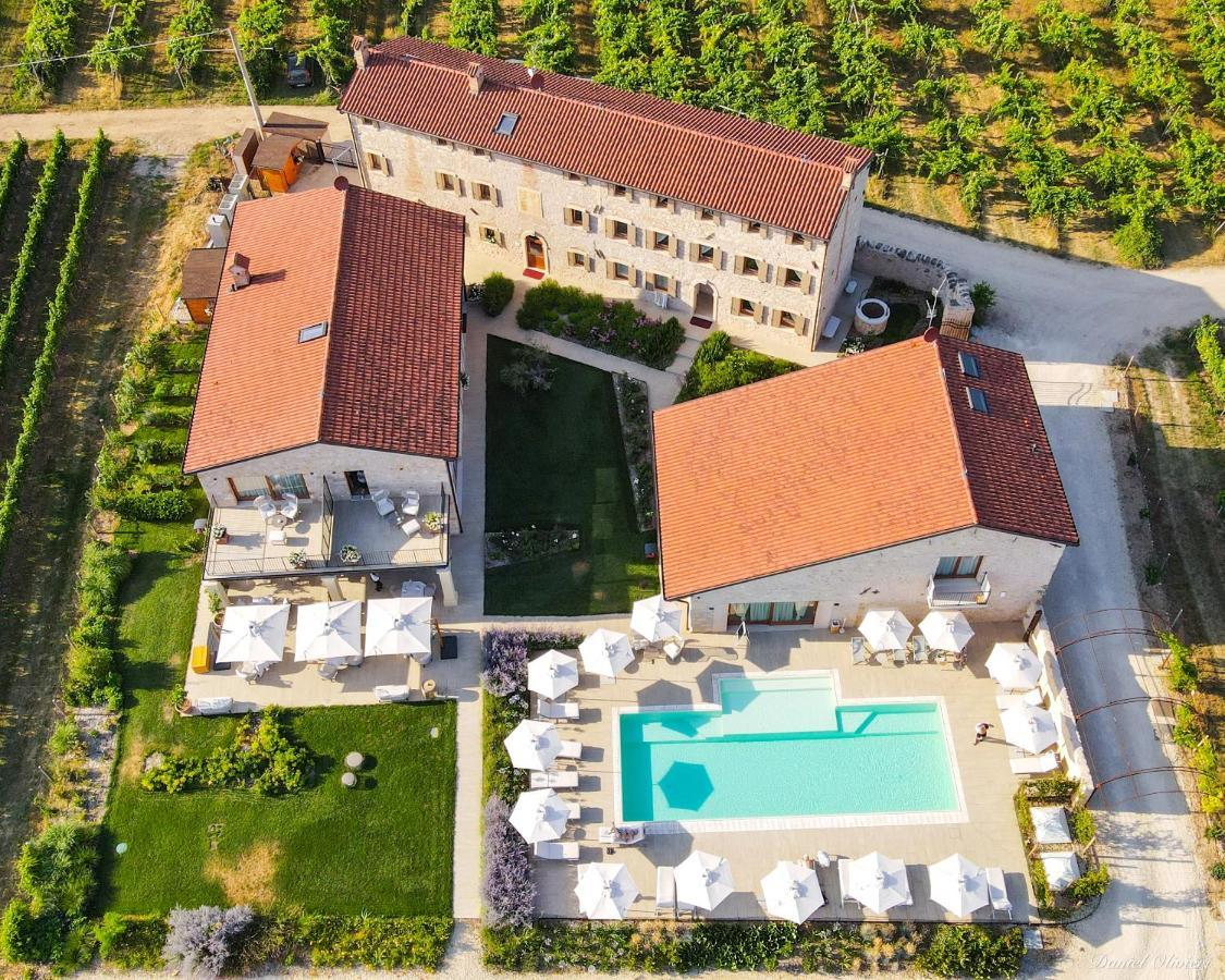 Magari Estates Boutique Hotel Colognola ai Colli Luaran gambar